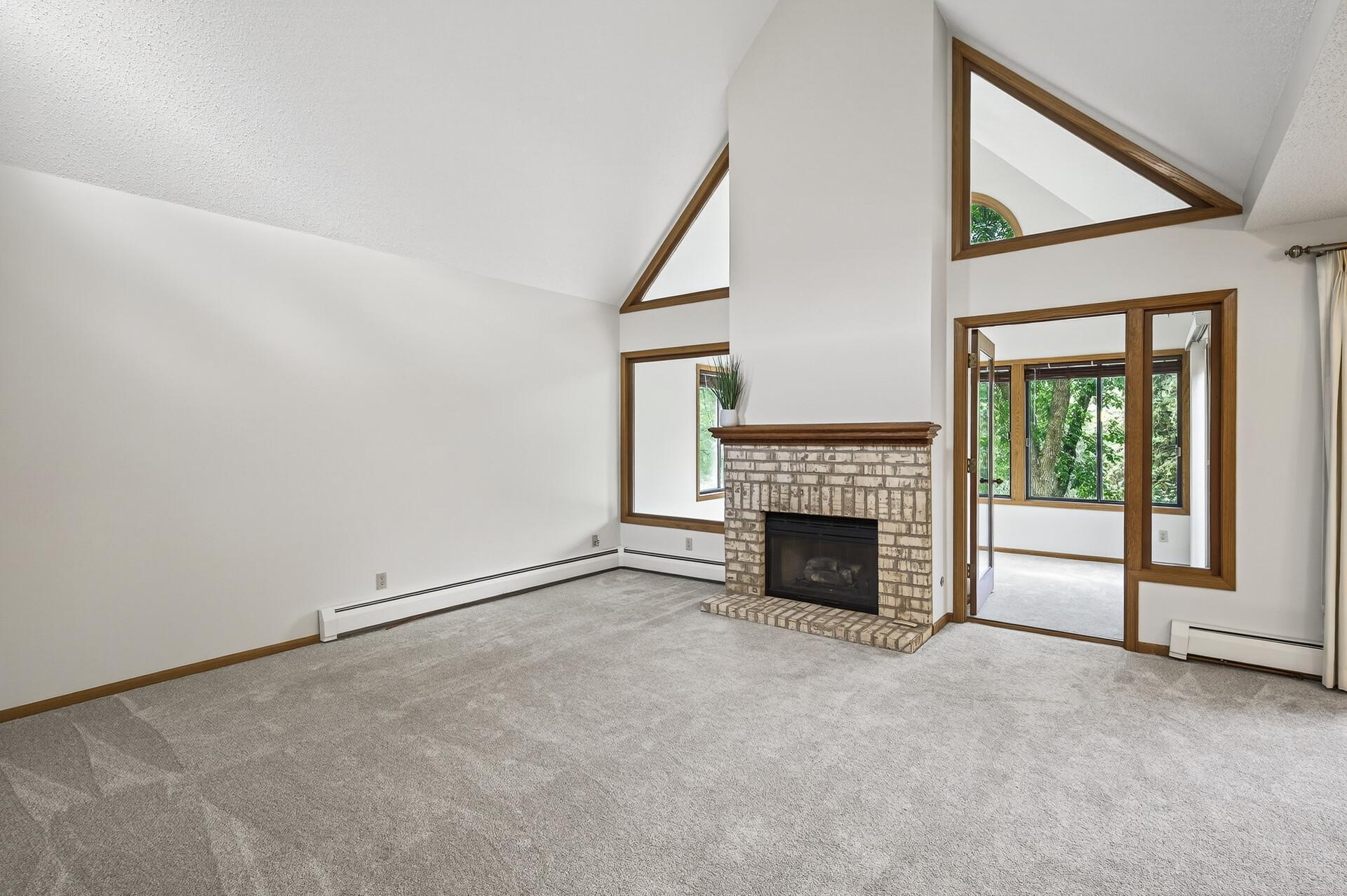 6100 Auto Club Road, Unit 303 Bloomington, MN 55438 - Photo 8 of 42 Gallery Image 8