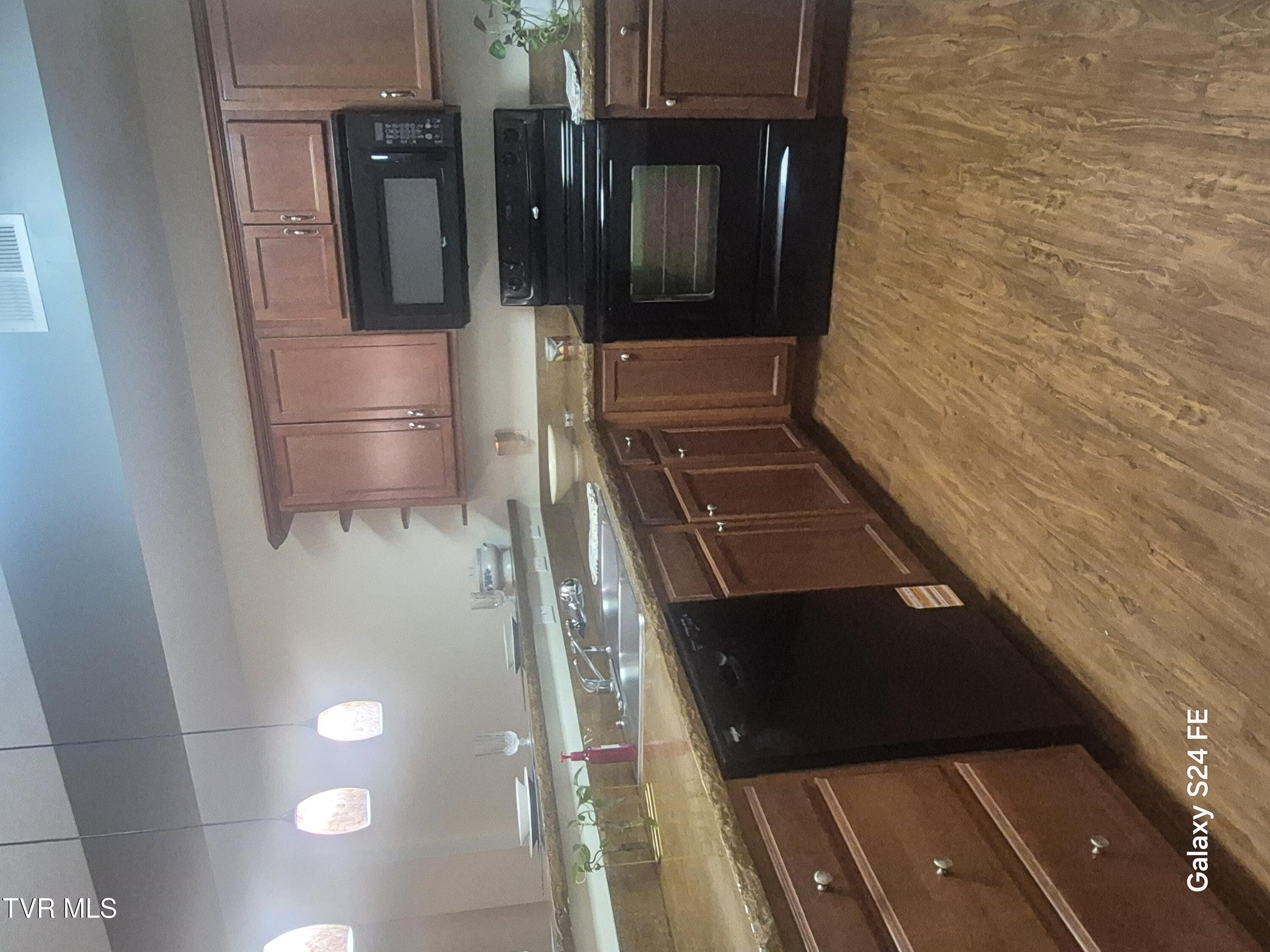 116 Tipton Street, Unit 209 Johnson City, TN 37604 - Photo 29 of 31 1000009364