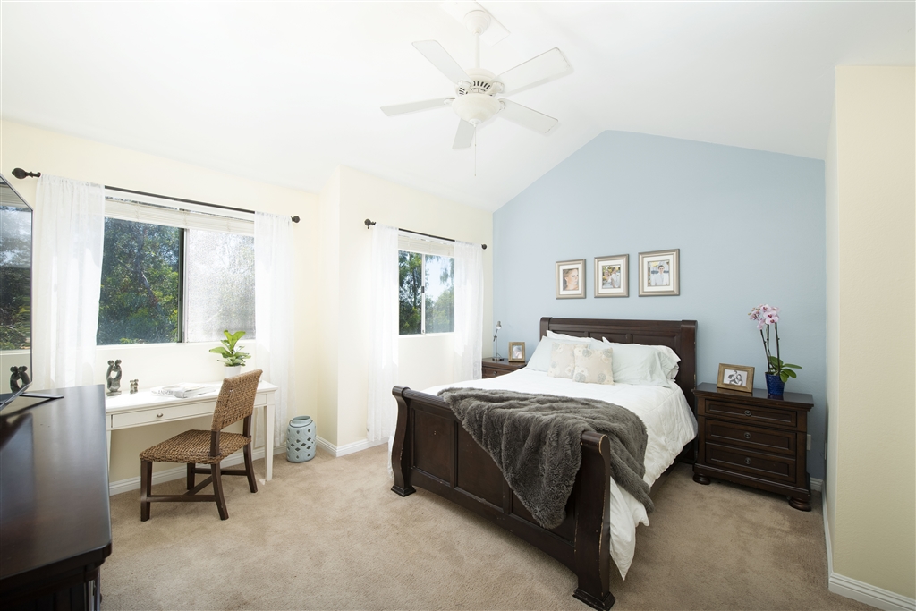2673 Regent Road Carlsbad, CA 92010 - Photo 12 of 25