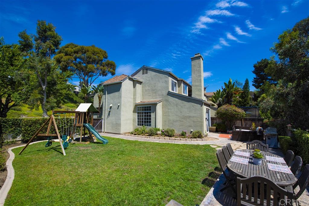2673 Regent Road Carlsbad, CA 92010 - Photo 19 of 25