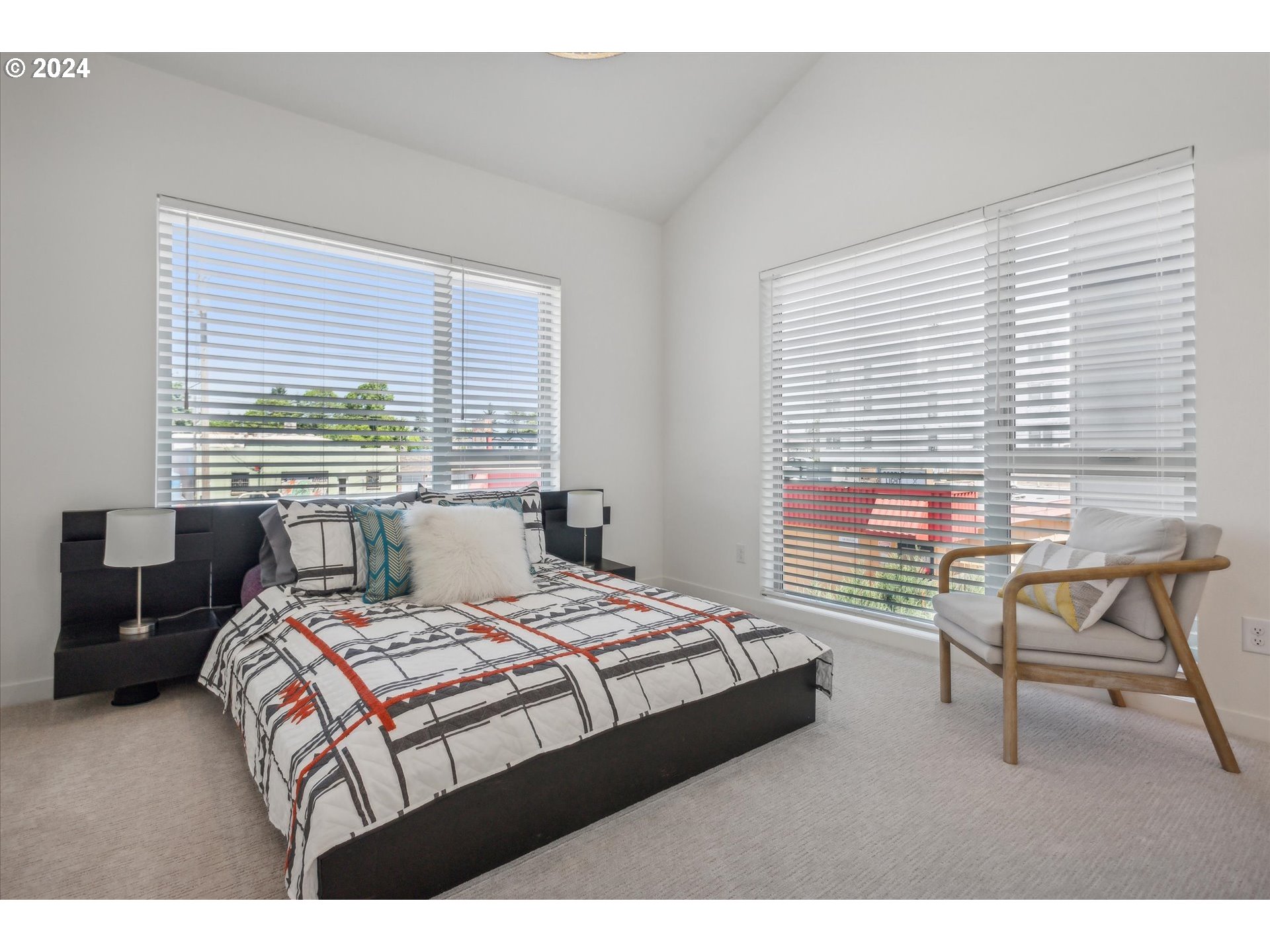 474 Northeast 73rd Avenue, Unit 3 Portland, OR 97213 - Photo 15 of 22