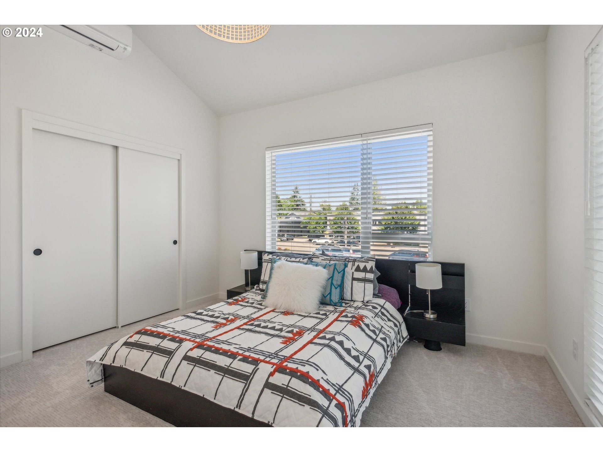 474 Northeast 73rd Avenue, Unit 3 Portland, OR 97213 - Photo 16 of 22