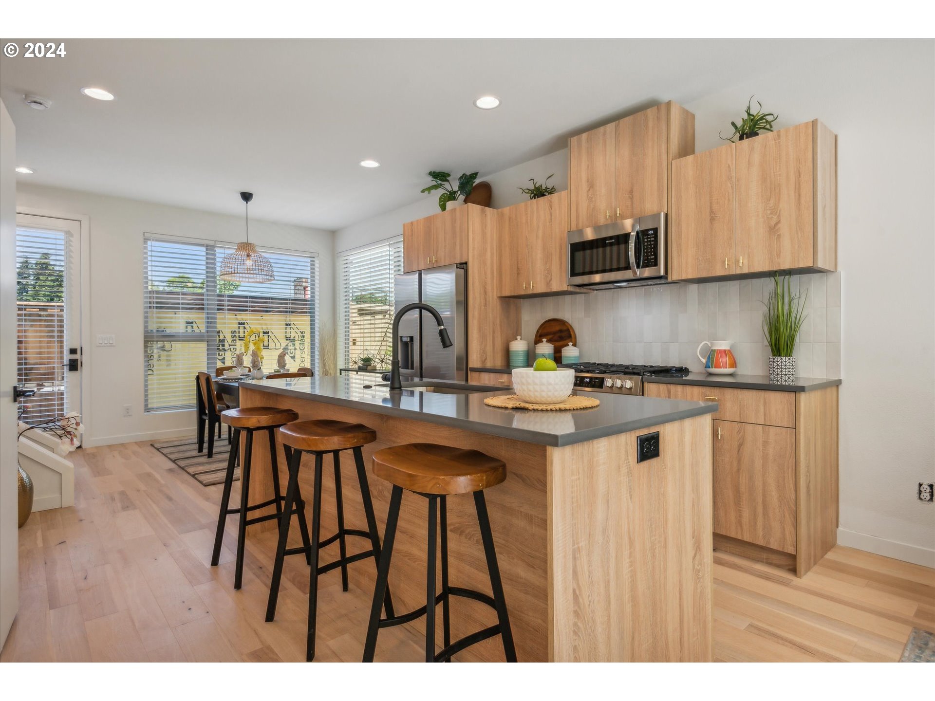 474 Northeast 73rd Avenue, Unit 3 Portland, OR 97213 - Photo 6 of 22