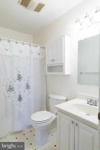 $235,000 | 205 Brunswick Road, Stephens City, VA 22655