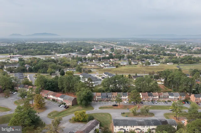 $235,000 | 205 Brunswick Road, Stephens City, VA 22655