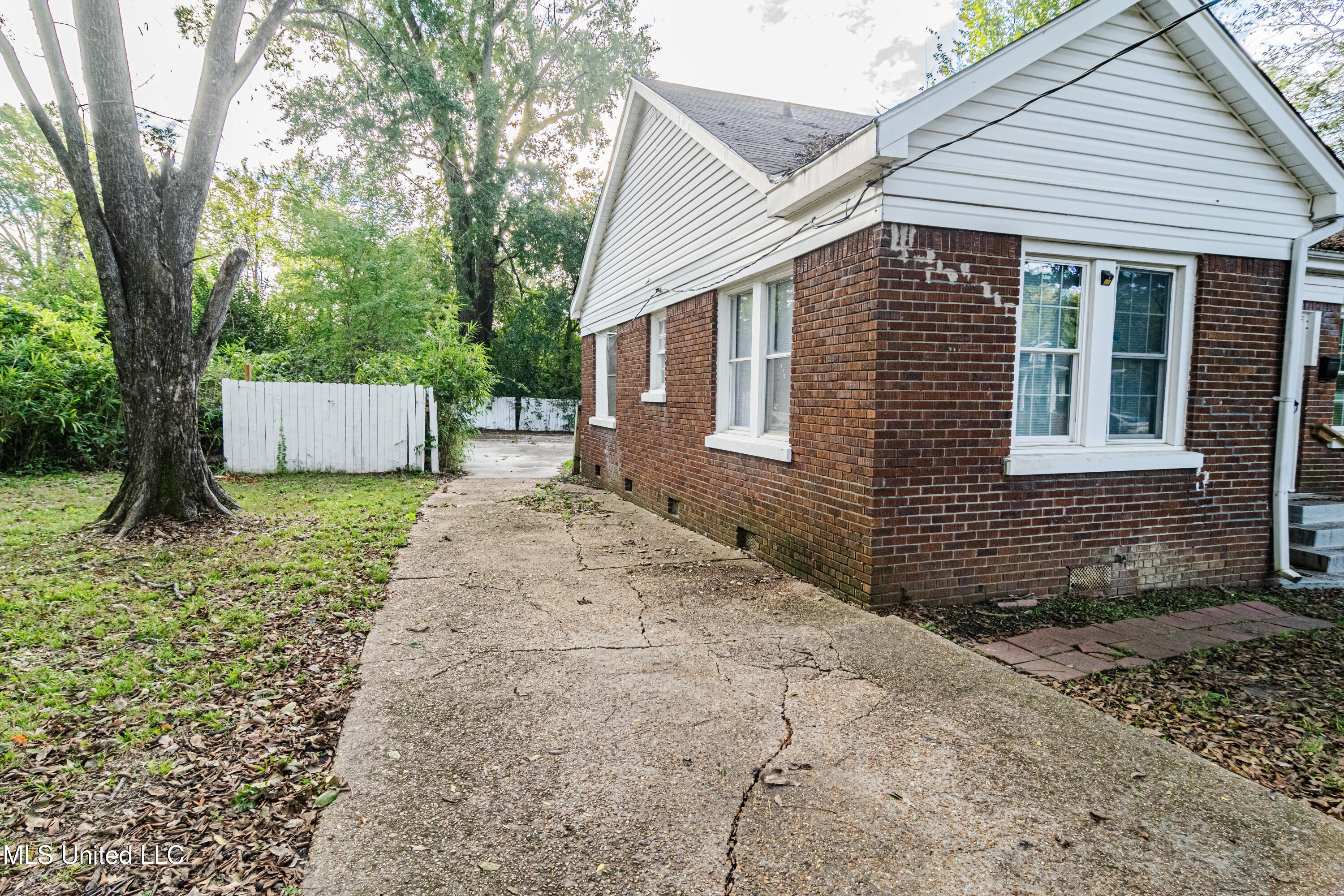 122 Princeton Street Jackson, MS 39203 - Photo 6 of 31 6-DSC_0590