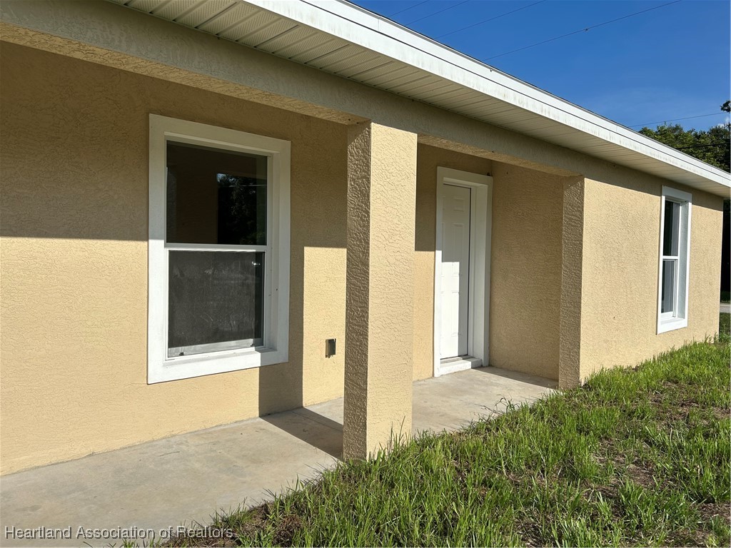 4209 Doc Coil Road Bowling Green, FL 33834 - Photo 10 of 10 Gallery Image 10
