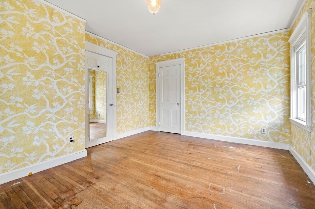 6 Palmer Road Marblehead, MA 01945 - Photo 17 of 23 a view of an empty room with a window