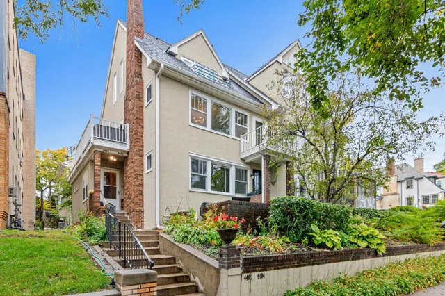 $589,900 | 4402 West Lake Harriet Parkway, Minneapolis, MN 55410
