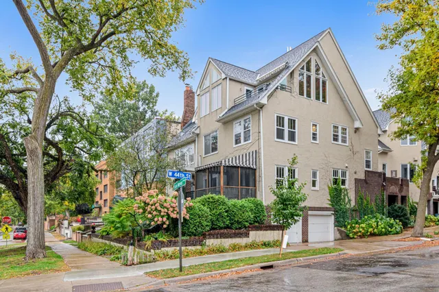 $589,900 | 4402 West Lake Harriet Parkway, Minneapolis, MN 55410