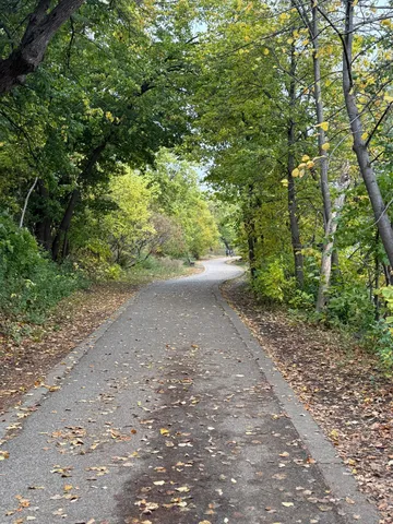 $589,900 | 4402 West Lake Harriet Parkway, Minneapolis, MN 55410