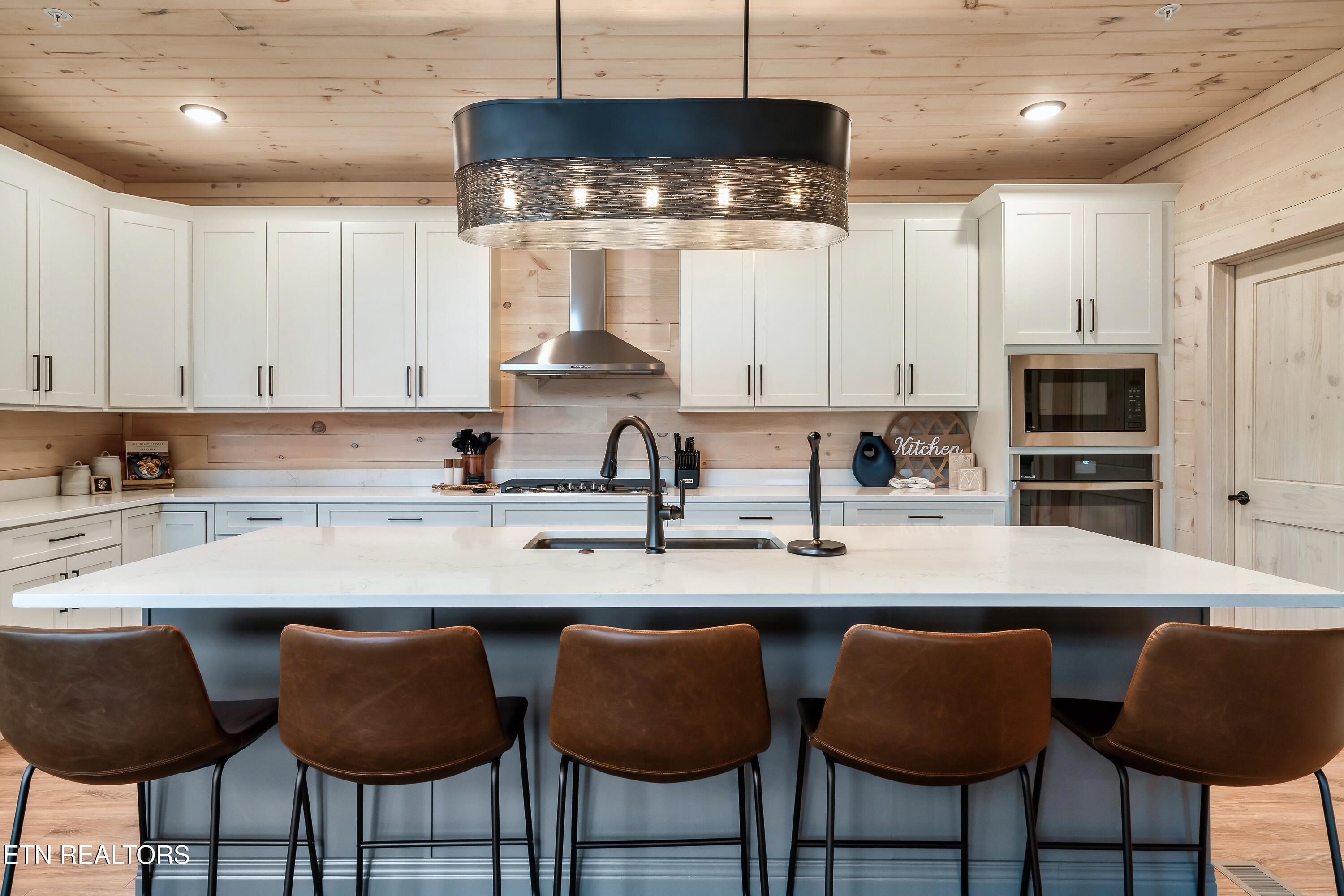 140 Water Tower Road Gatlinburg, TN 37738 - Photo 15 of 60 140WT-36