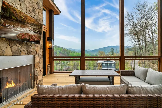 $2,099,000 | 140 Water Tower Road, Gatlinburg, TN 37738