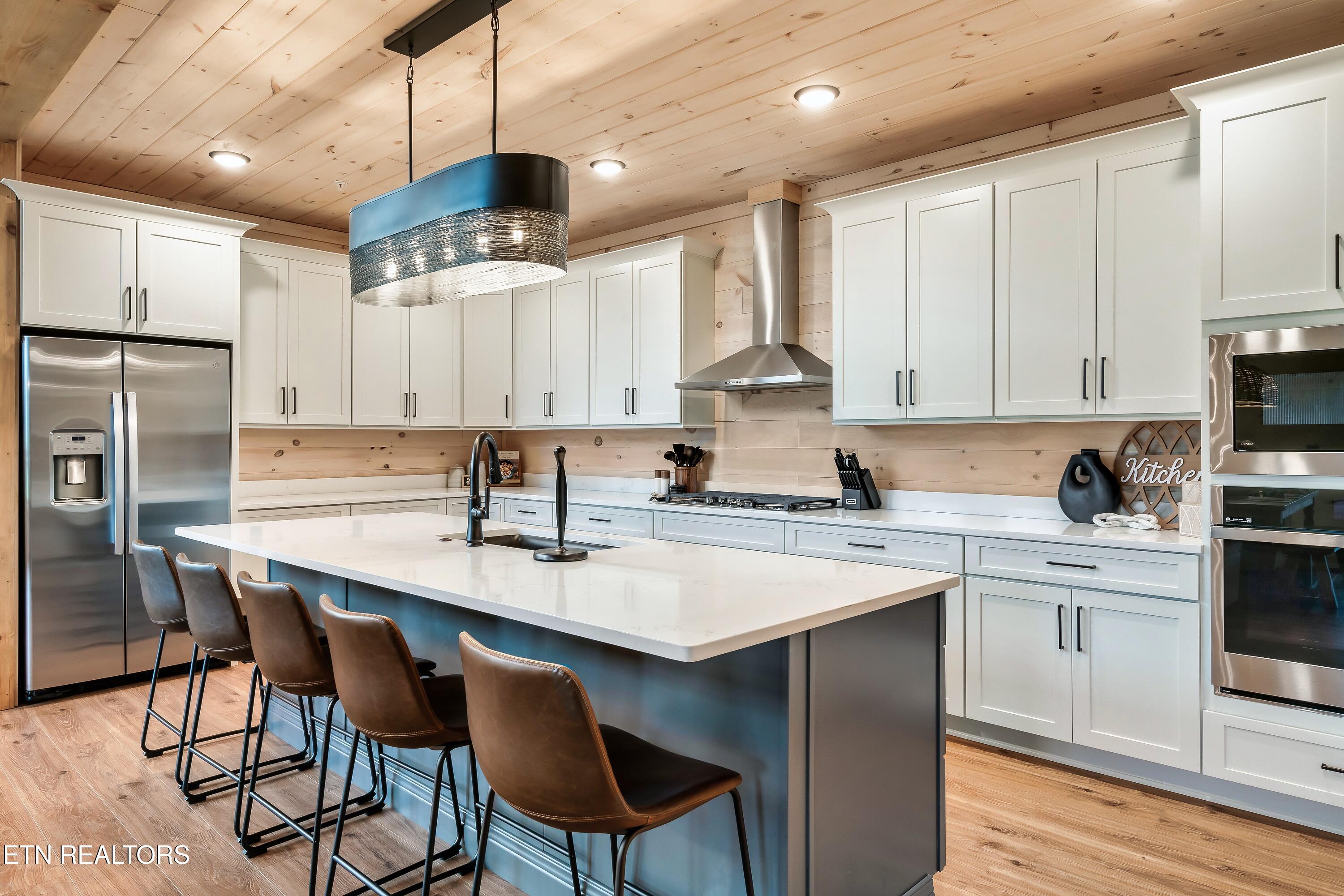 140 Water Tower Road Gatlinburg, TN 37738 - Photo 6 of 60 140WT-37