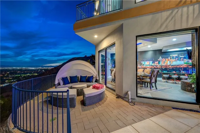 $15,000 | 1140 Brown Hill Court, Henderson, NV 89011