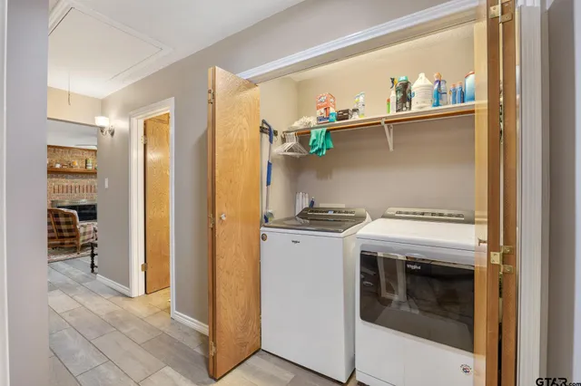 $460,000 | 230 Acr 3191, Frankston, TX 75763