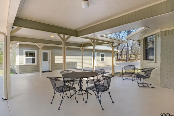 $460,000 | 230 Acr 3191, Frankston, TX 75763