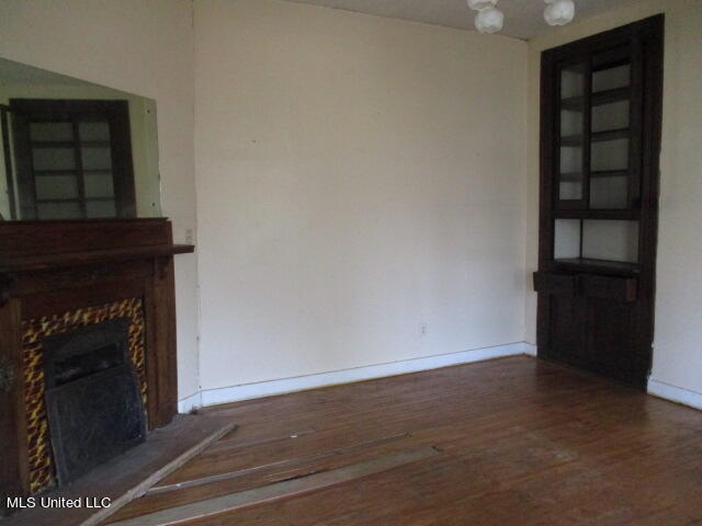 129 Brooks Street Lake, MS 39092 - Photo 3 of 11 Dining Room