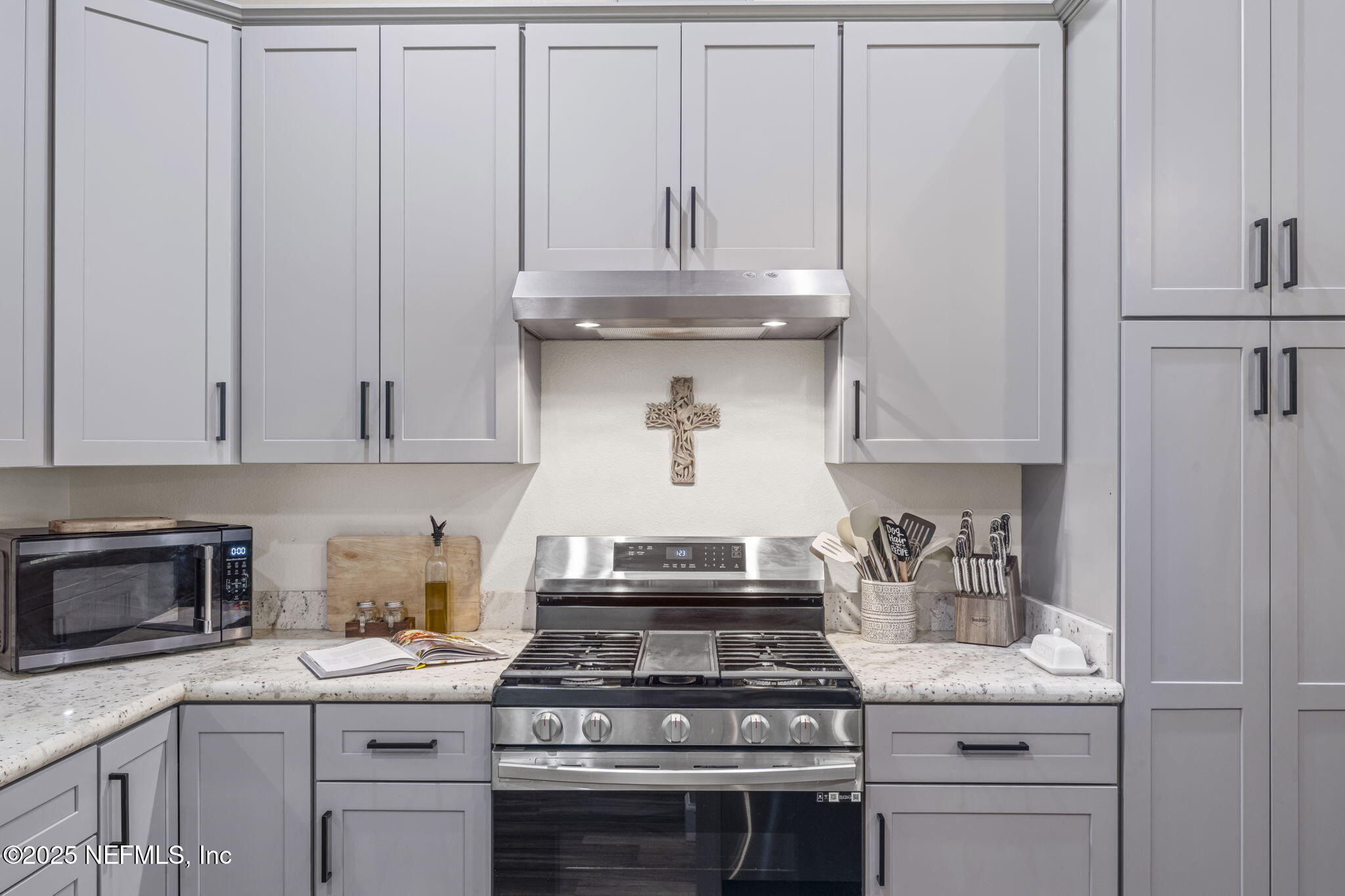 1540 Baden Powell Road Hawthorne, FL 32640 - Photo 14 of 48 Gas range