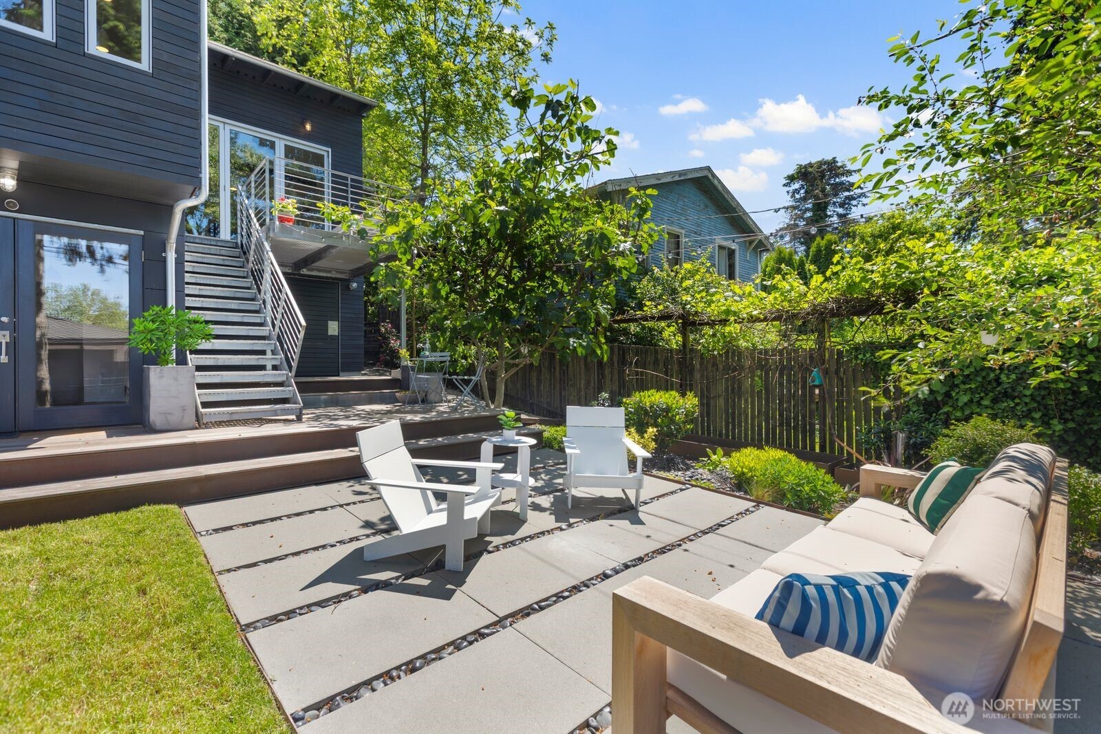 6029 45th Avenue Southwest Seattle, WA 98136 - Photo 33 of 38