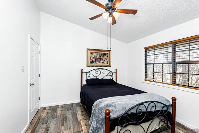 $129,900 | 1900 False River Drive, New Roads, LA 70760