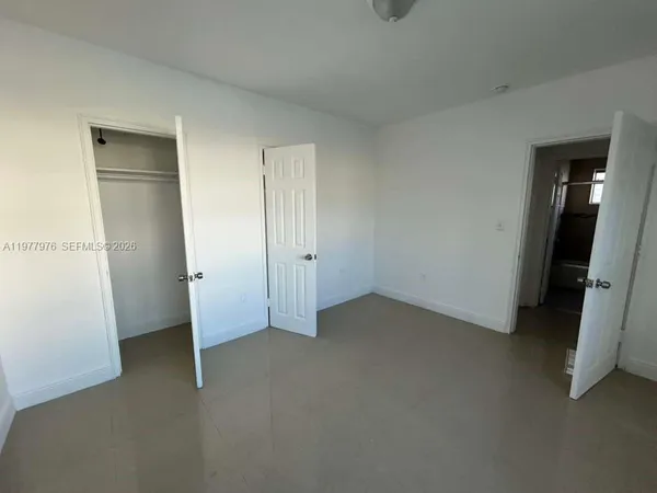 $1,700 | 8321 Crespi Boulevard, Unit 4, Miami Beach, FL 33141