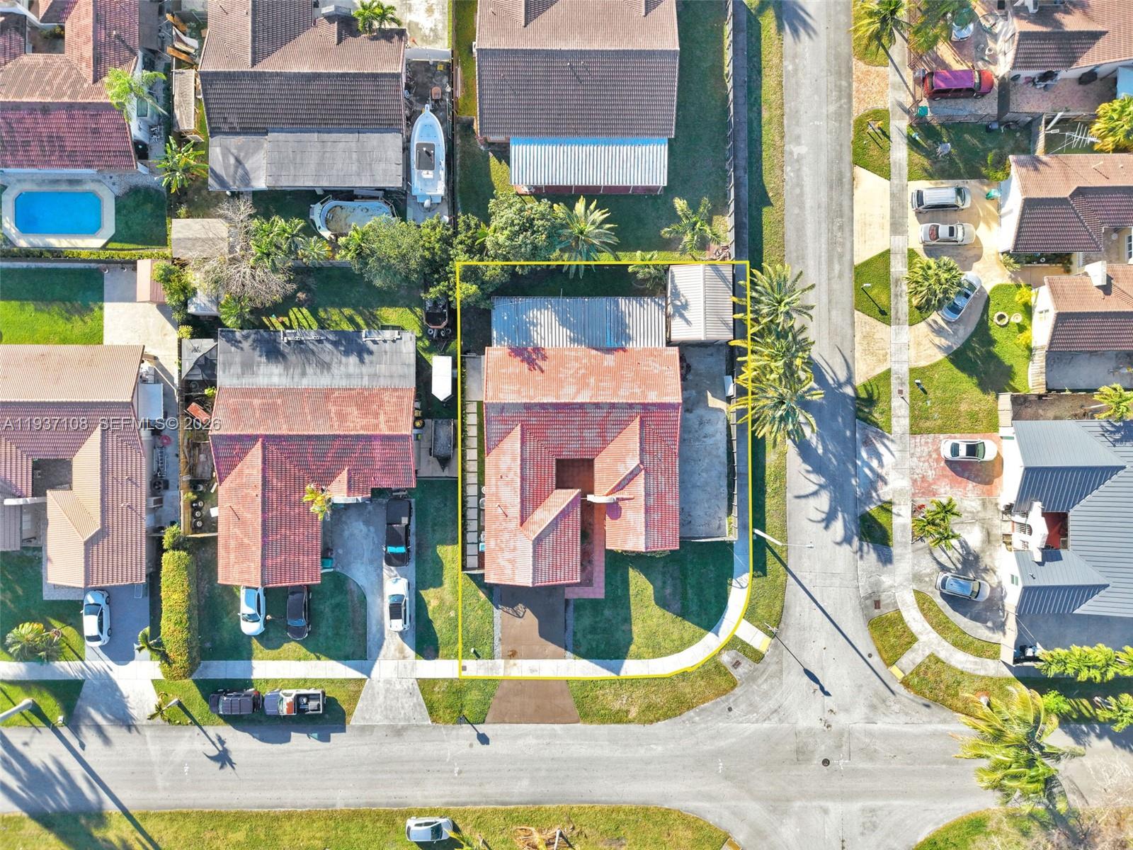 17020 Southwest 149th Avenue Miami, FL 33187 - Photo 6 of 68