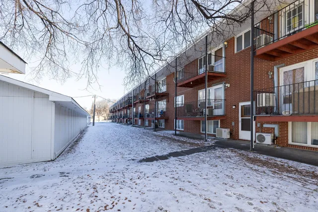 $82,000 | 813 6th Avenue North, Unit C16, Fargo, ND 58102