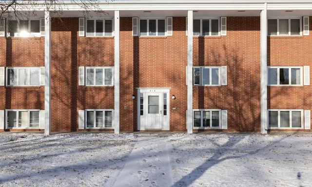 $82,000 | 813 6th Avenue North, Unit C16, Fargo, ND 58102