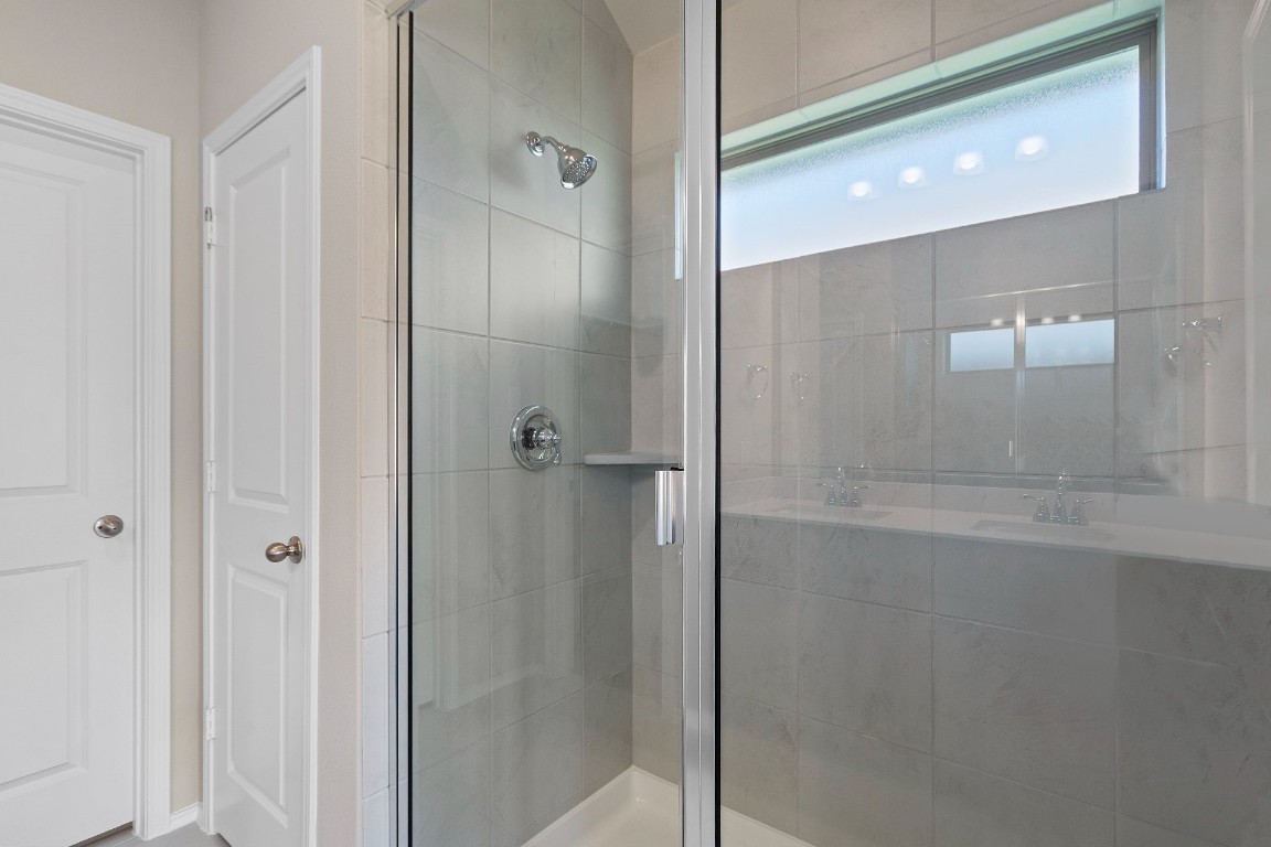 32016 Retama Rnch Drive Spring, TX 77386 - Photo 4 of 10 representative photo