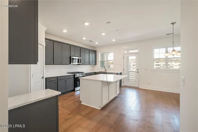 $464,990 | 423 East Parkside Cmns, Bluffton, SC 29910