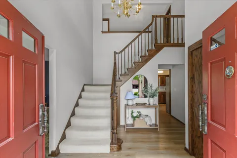 $575,000 | N10-w27274 Rolling Ridge Drive, Waukesha, WI 53188