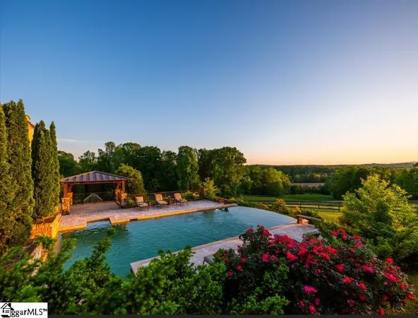 $6,500,000 | 2921 North Pacolet Road, Landrum, SC 29356