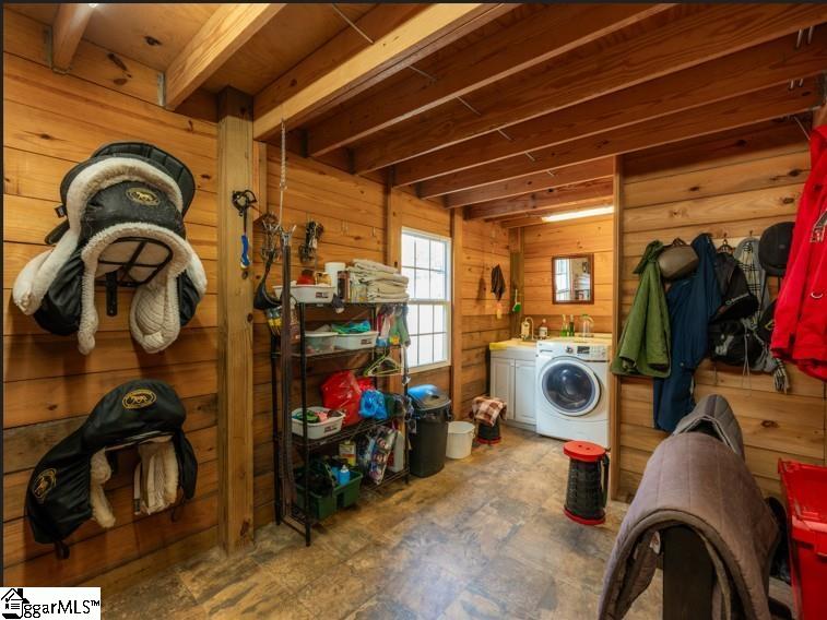 2921 North Pacolet Road Landrum, SC 29356 - Photo 9 of 50 With Washer & Dryer & Powder Room