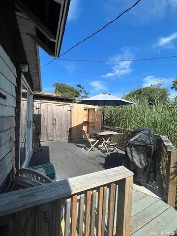 $4,700 | 276 Cottage Walk, Ocean Beach, NY 11770