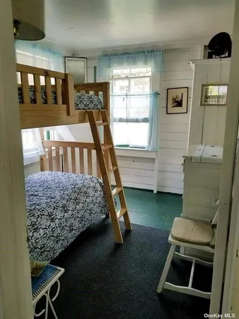 $4,700 | 276 Cottage Walk, Ocean Beach, NY 11770