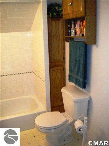 159 Moyer Avenue Alma, MI 48801 - Photo 17 of 20 1769263-16.JPG