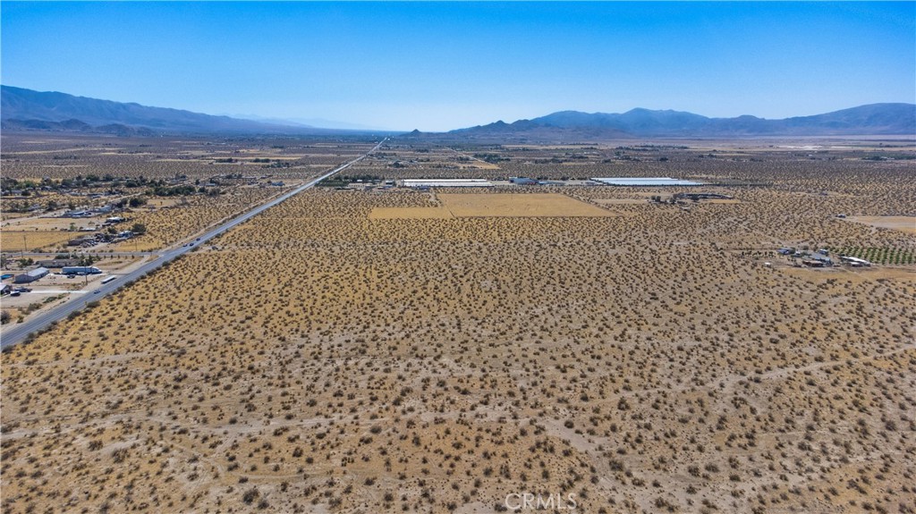 247 Old Woman Springs Road Lucerne Valley, CA 92356 - Photo 9 of 14