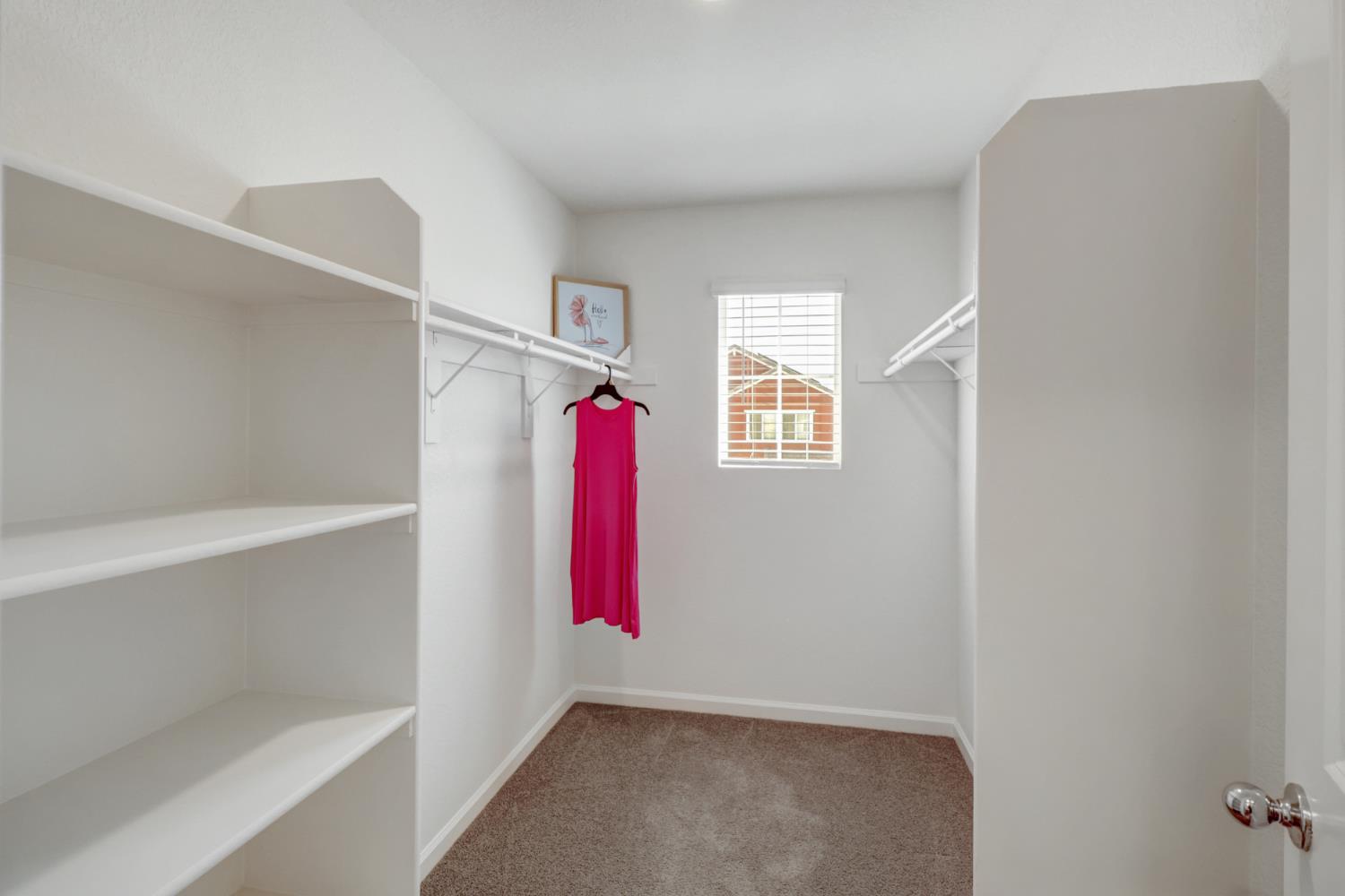2887 Krone Way Antelope, CA 95843 - Photo 25 of 46 a view of small space