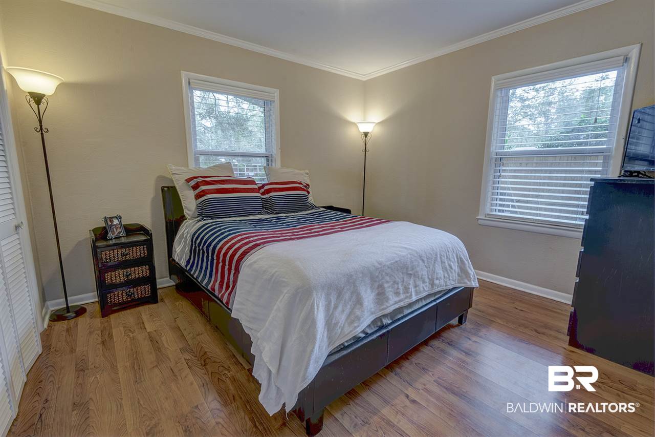 315 South Beech Street Foley, AL 36535 - Photo 16 of 25
