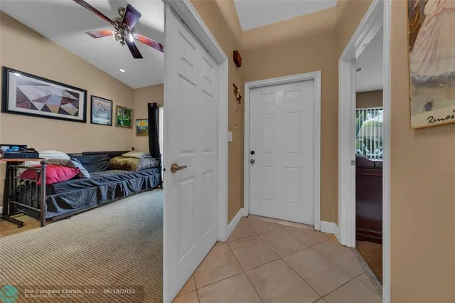 $333,333 | 3074 South Oakland Forest Drive, Unit 702, Oakland Park, FL 33309