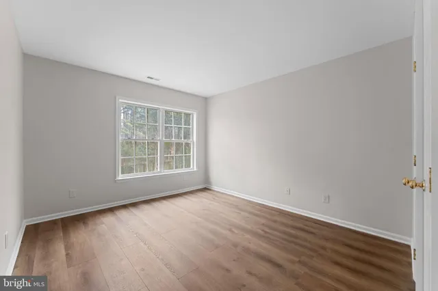 a sign that is on the side of the road