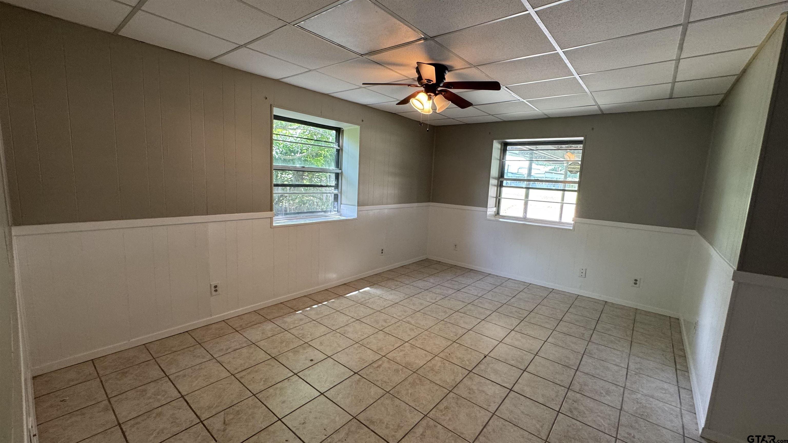 4584 Sunrise Drive Chandler, TX 75758 - Photo 14 of 28 a view of an empty room and window