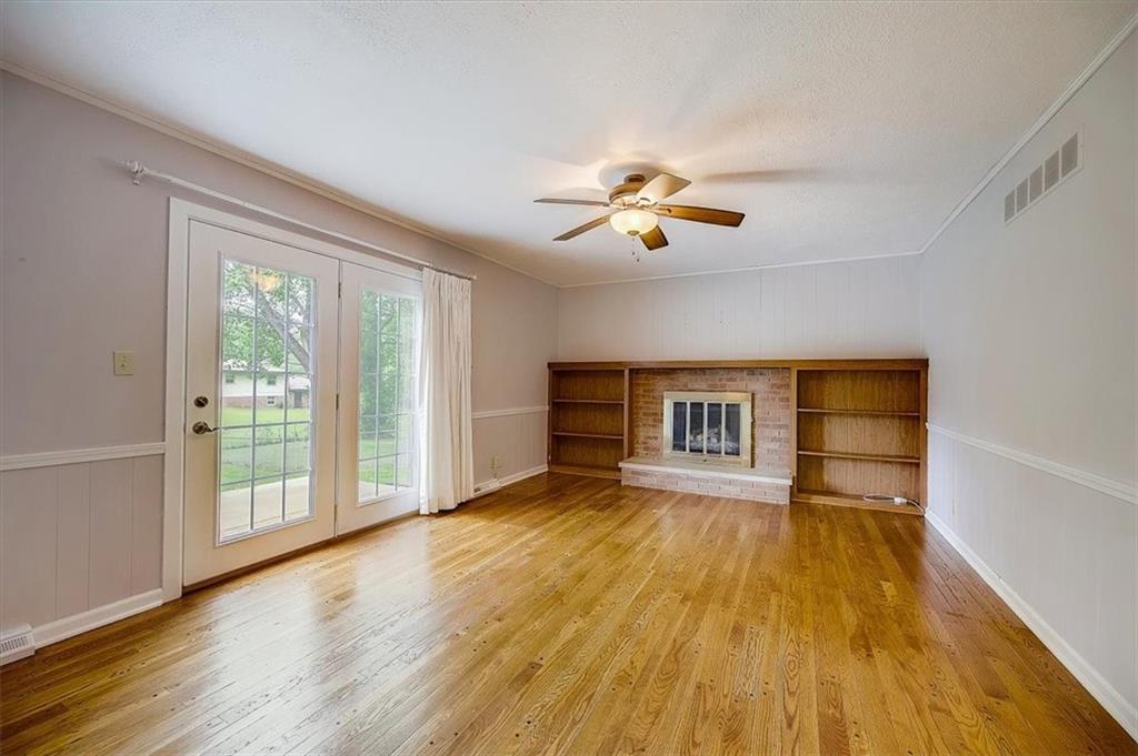 6127 Wexford Road Indianapolis, IN 46220 - Photo 17 of 39