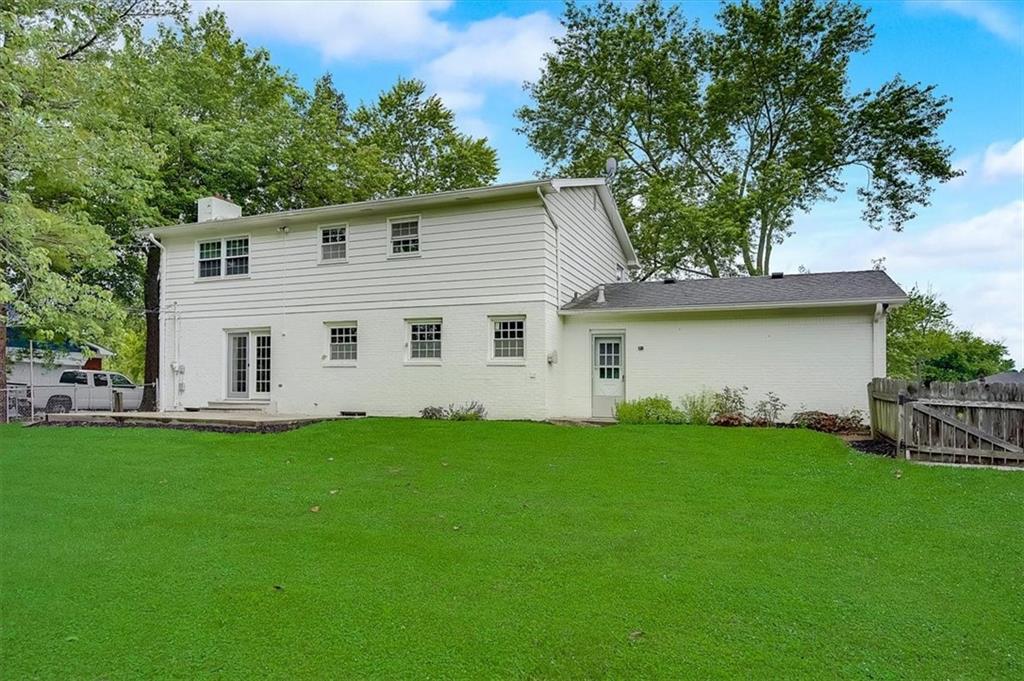 6127 Wexford Road Indianapolis, IN 46220 - Photo 35 of 39