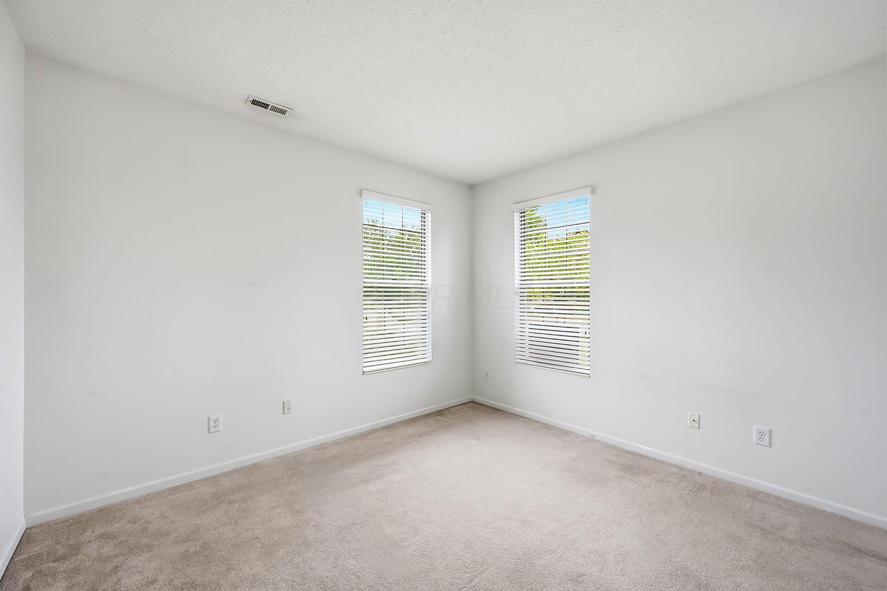 3697 Stoneway Point Powell, OH 43065 - Photo 25 of 33