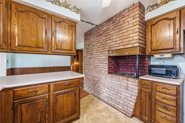 $319,900 | 9027 West V Avenue, Schoolcraft, MI 49087
