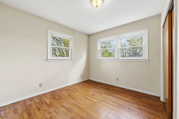 $319,900 | 9027 West V Avenue, Schoolcraft, MI 49087