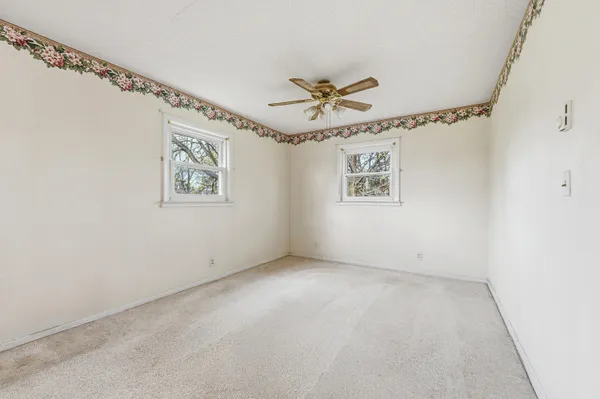 $319,900 | 9027 West V Avenue, Schoolcraft, MI 49087