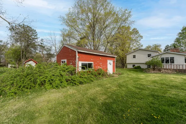 $319,900 | 9027 West V Avenue, Schoolcraft, MI 49087
